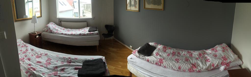 Litla Guesthouse イーサフィヨルズゥル 部屋 写真